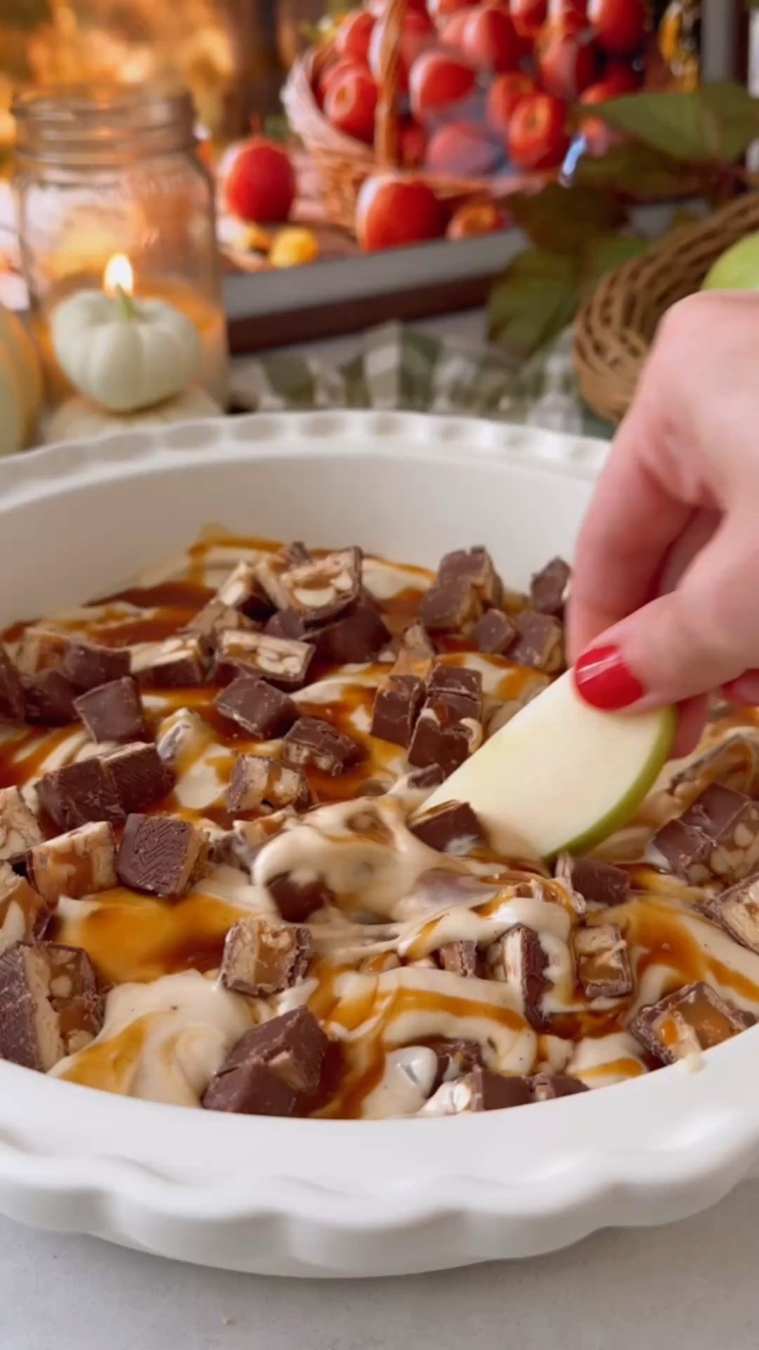 STOP scrolling if you have apples in your kitchen 🍎🤎
This 5-MINUTE Caramel Snickers Apple Dip is the easiest fall treat you’ll make all season! Creamy, caramel-y, loaded with chopped Snickers, and absolutely irresistible with a crisp, tart apple. 😍
✨ 5-Minute Caramel Snickers Apple Dip 
• 1 (8 oz) brick cream cheese, room temperature
• ½ cup brown sugar
• ½ cup granulated sugar
• 1 tsp vanilla bean paste (or vanilla extract)
• ⅛ tsp salt
• 4–5 Tbsp Smuckers salted caramel topping, divided
• 8 fun-size Snickers bars, chopped
• Granny Smith or Honeycrisp apples, sliced

🤎 HOW TO MAKE IT:

1. Beat together cream cheese, brown sugar, granulated sugar, salt, vanilla, and 2 Tbsp caramel topping until smooth.
2. Fold in about ⅓ of the chopped Snickers.
3. Spread into a pie dish.
4. Drizzle with remaining caramel and sprinkle with the rest of the Snickers.
5. Serve with freshly sliced apples and TRY not to eat the whole bowl. 😉

Perfect for fall parties, football watching, after-school snacks, Halloween gatherings—or honestly, just because it’s Tuesday. 🍎🍫

SAVE this one—you’re going to want it when apple season hits! 🍂

#carameldip #appledip #snickers #falldessert #fallrecipes #easyrecipes #5minuterecipe #dessertdip #appledessert #fallbaking #easyfallrecipes #handmadefarmhouse