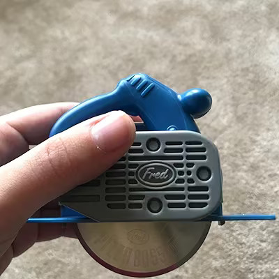 Genuine Fred PIZZA BOSS 3000, Circular Saw Stainless Steel Pizza Wheel, Great Gift for Guys and P... | Amazon (US)