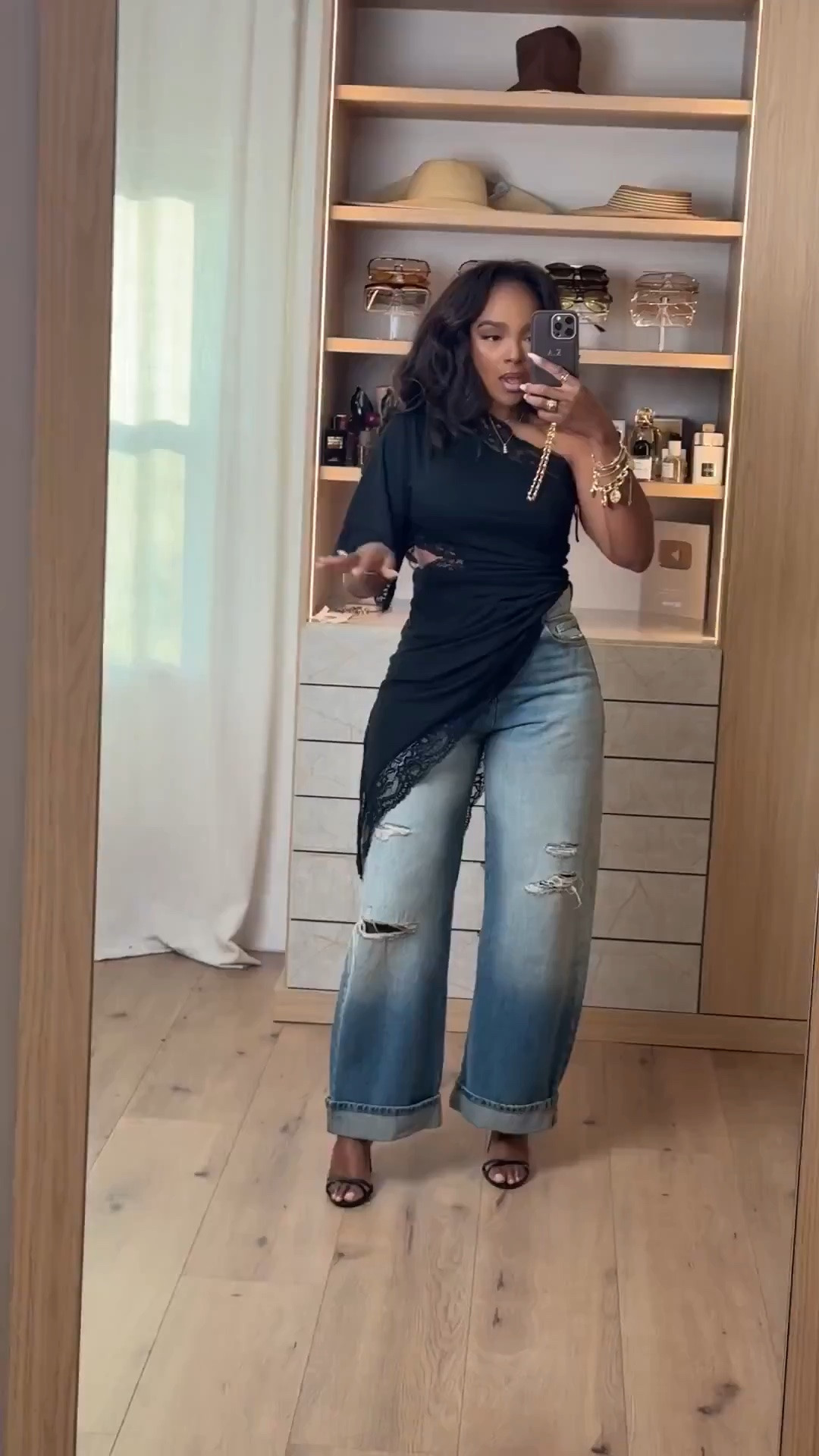 Scroll to shop! This easy elevated everyday outfit is everything. Wear on coffee runs or casual outings and lunches.

#LTKgrwm #LTKootd #LTKmorningroutine