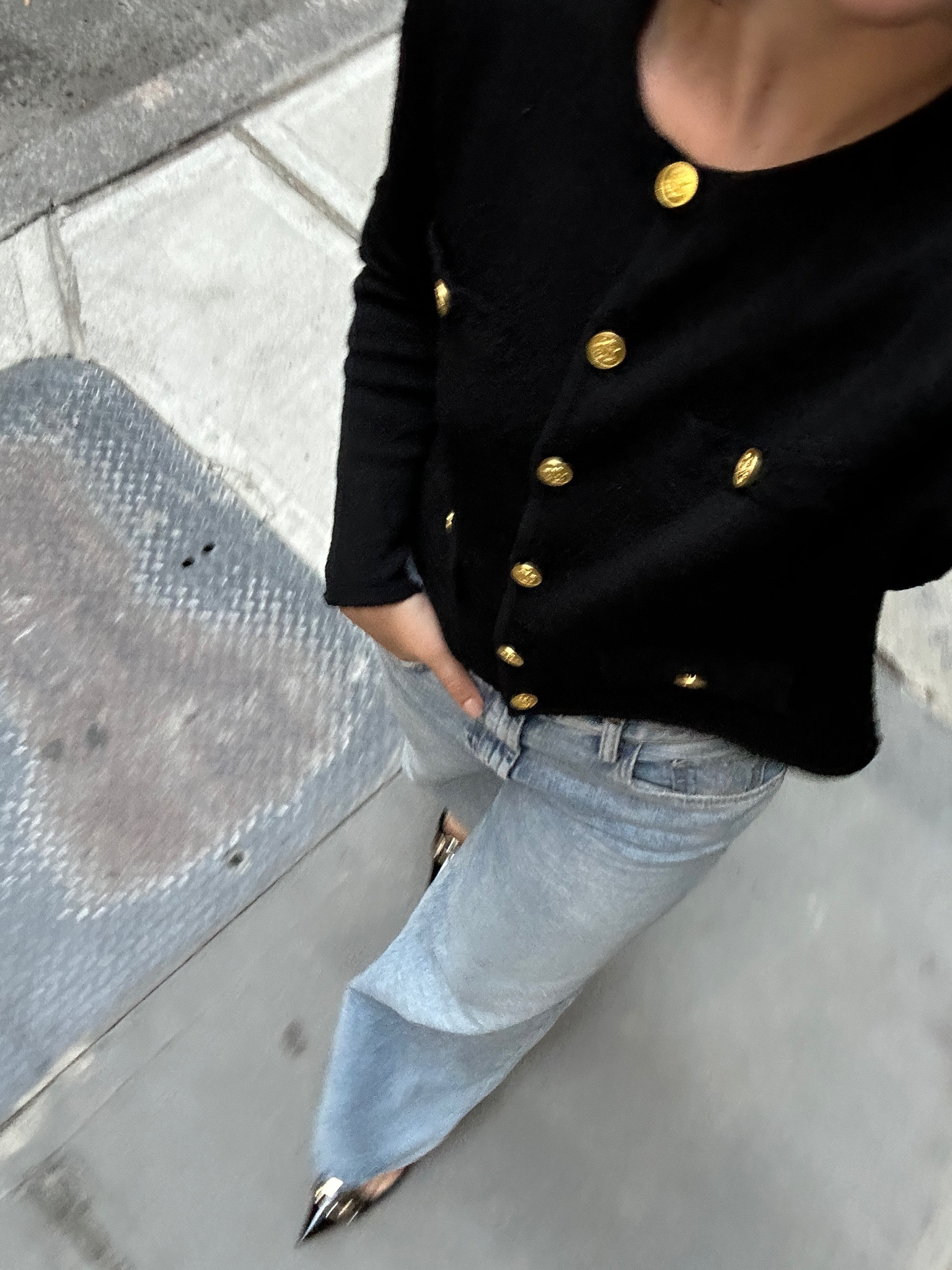 Black classic jacket / old money style 

#LTKstyletip #LTKHoliday #LTKHolidaySale