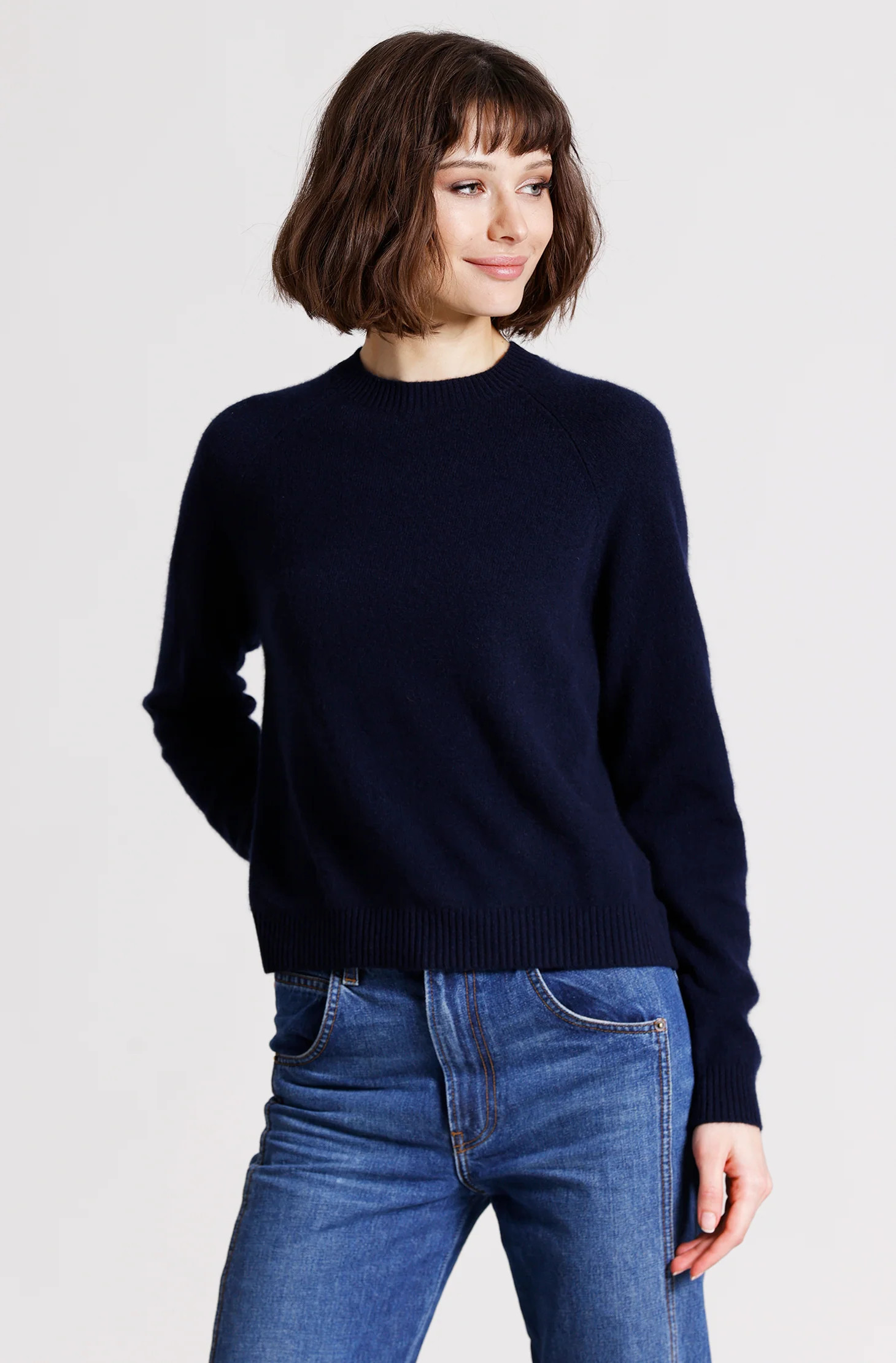 Cashmere 9 Gauge Long Sleeve Shrunken Crew NAVY / XS | Minnie Rose