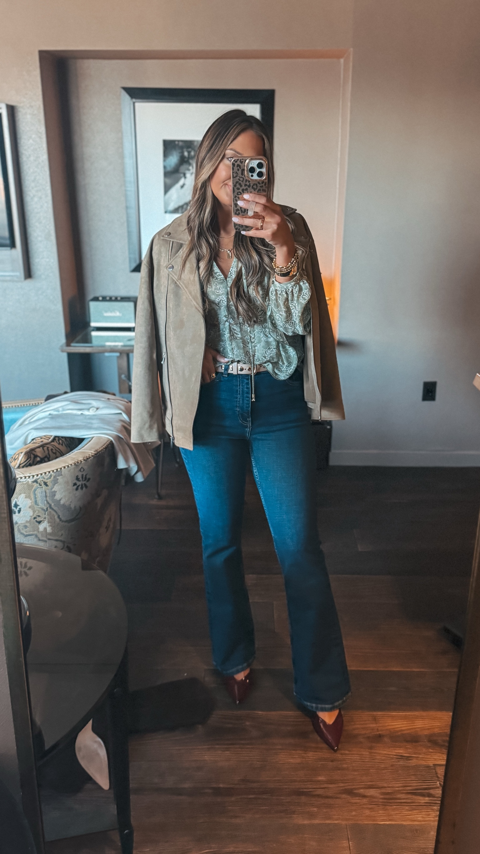 Casual outfit idea. I love this casual blouse and jeans. The jacket is perfect for transitioning from winter to spring. All from Zara!

#LTKStyleTip #LTKMostLoved #LTKNYFW
