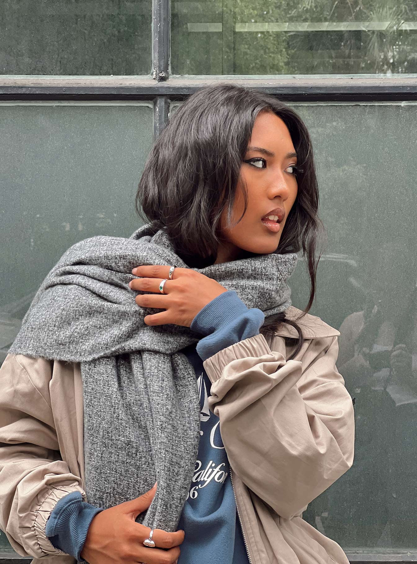 Barratt Scarf Grey | Princess Polly AU
