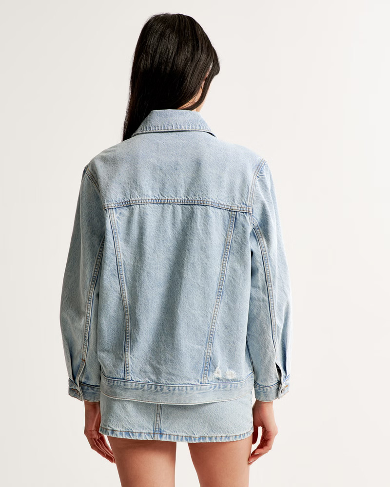 Oversized Denim Trucker Jacket | Abercrombie & Fitch (US)