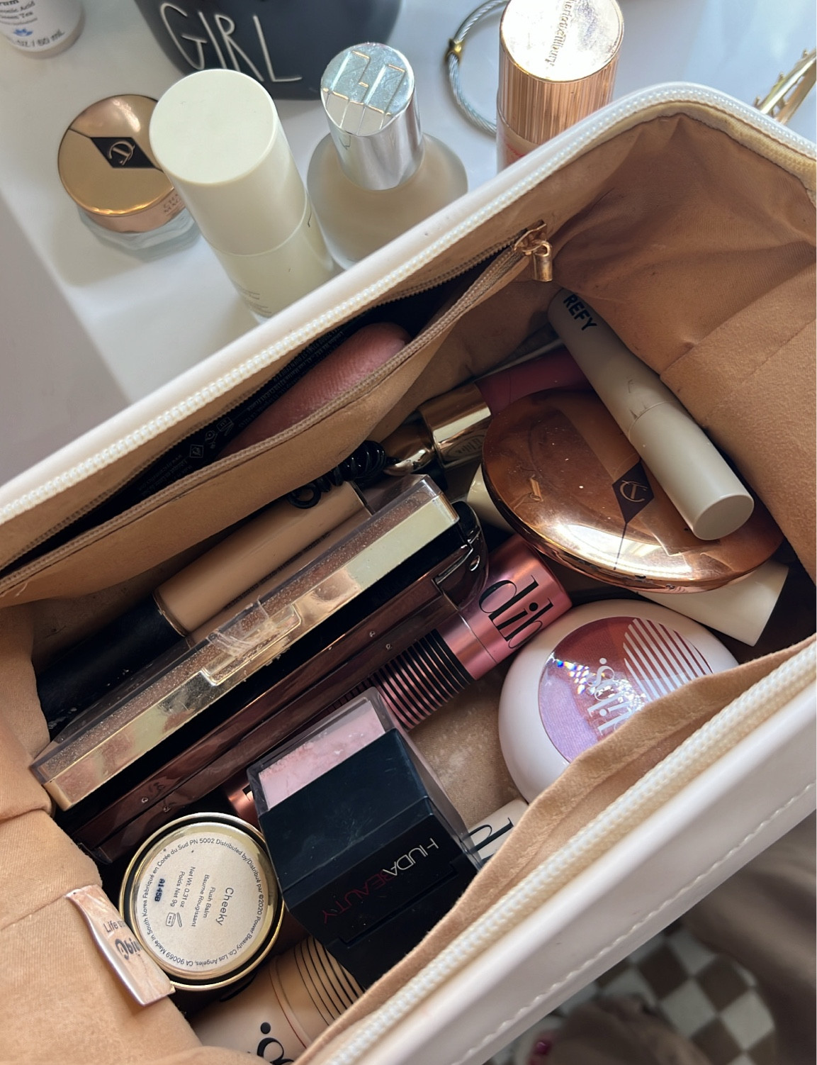 Makeup I traveled with. Shades details in makeup hightlight on IG #makeupfavorites #makeup #musthavemakeup #beautyfaves 

#LTKbeauty