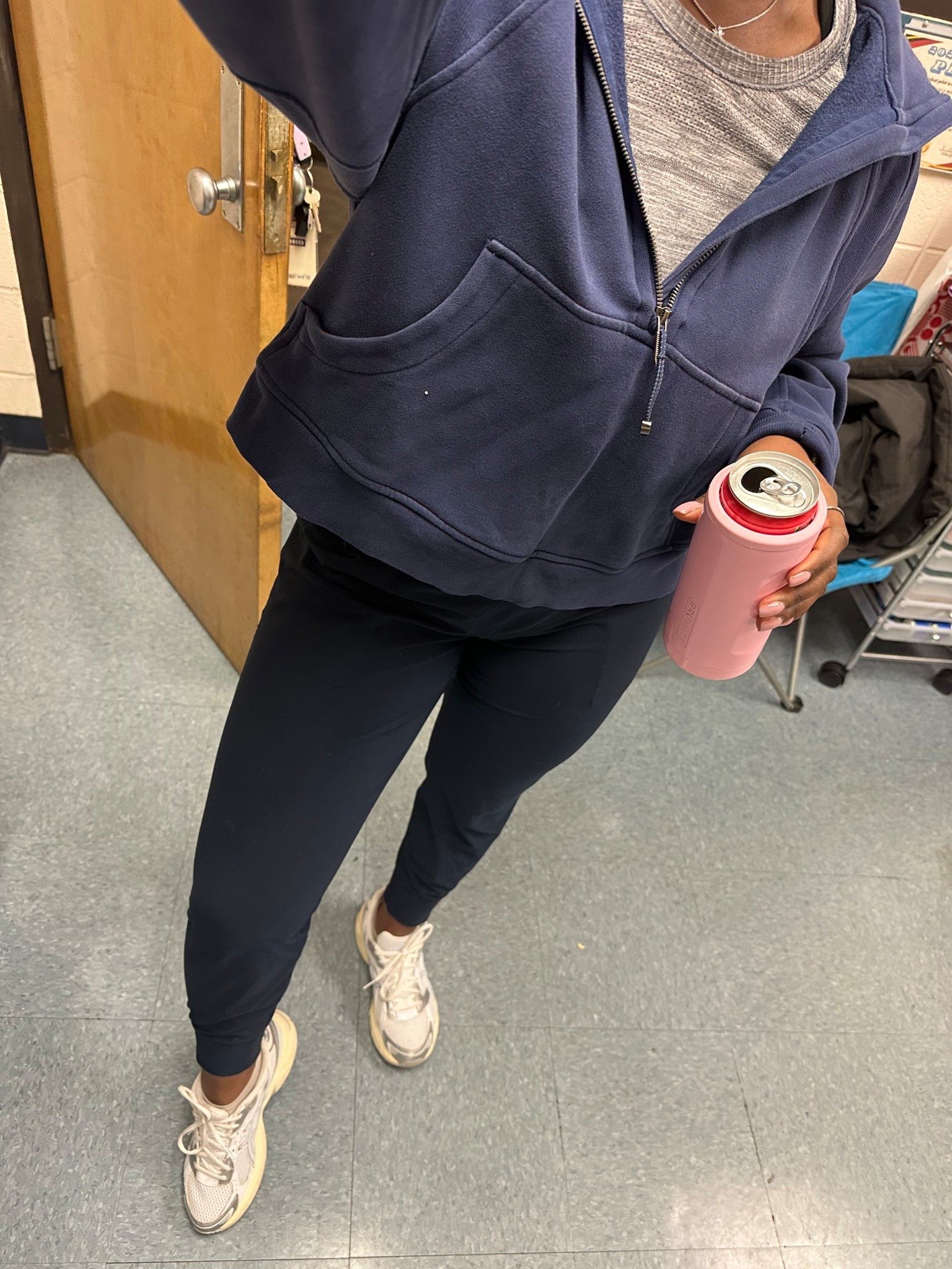 Comfy workwear look

#LTKWorkwear #LTKSeasonal #LTKActive