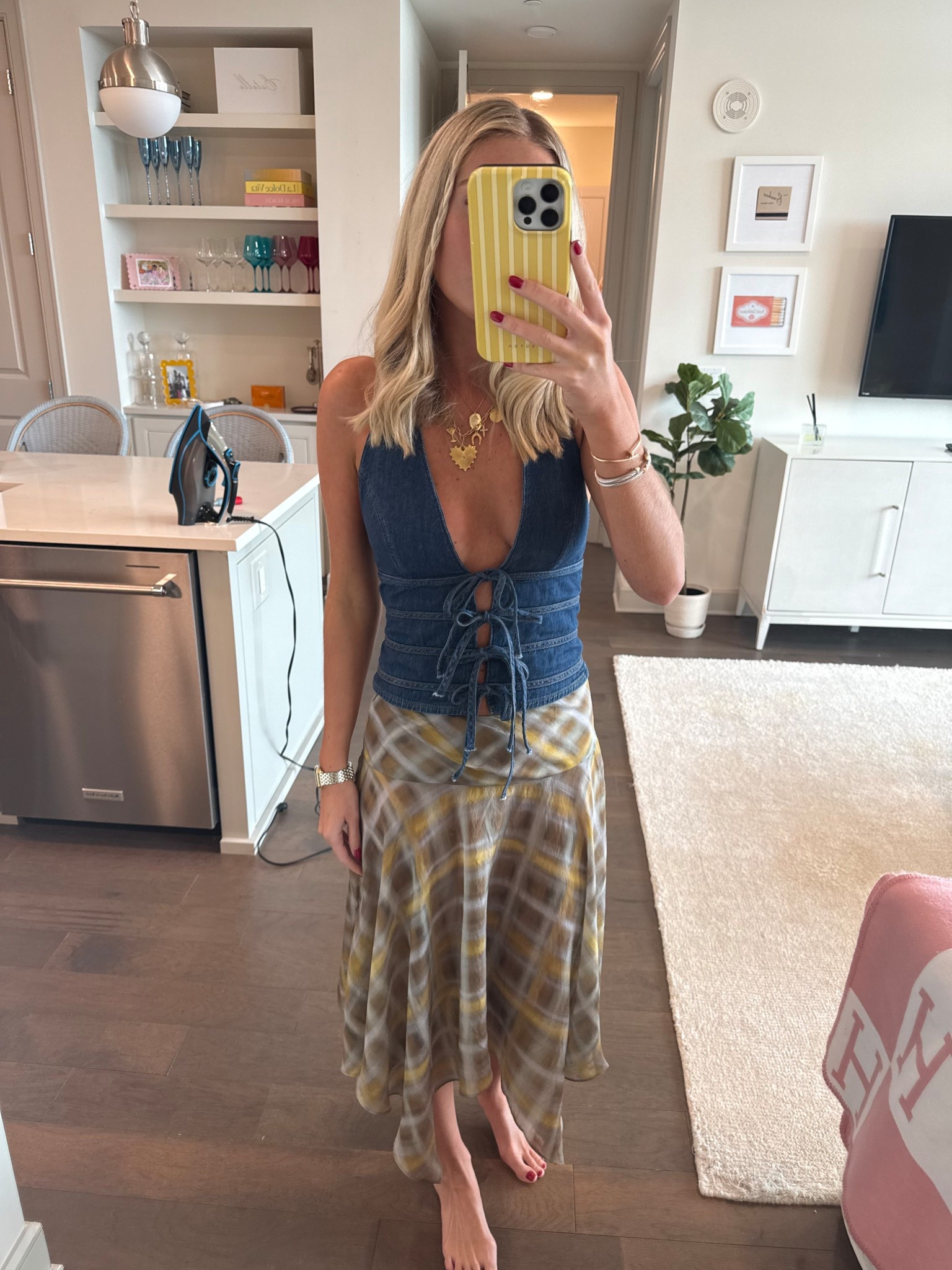 Love this top for fall!

#LTKStyleTip #LTKSeasonal #LTKFallSale