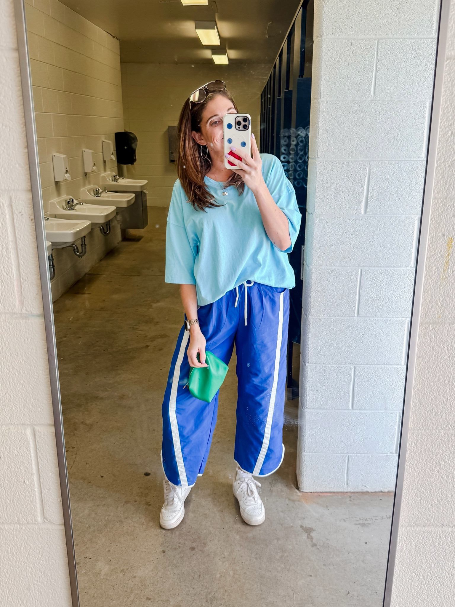 Baseball game day! Instead of yellow and blue I did blue on blue and I kinda love it! Color blocking outfits are always fun to experiment with and this one was a win in my opinion 
Top M (oversized) / Track pants M (tts) / Shoes (size down half a size)

#LTKmomlife #LTKootd #LTKMidsize