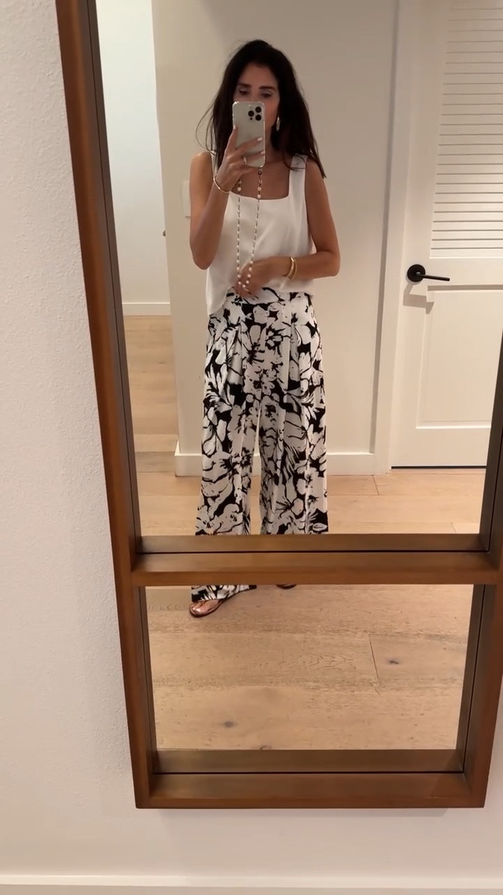 Love these flowy pants! I’m just shy of 5-7” wearing the size small and the top is from a matching linen set, wearing the size small #stylinbyaylin #amazon  

#LTKSeasonal #LTKootd #LTKTravel