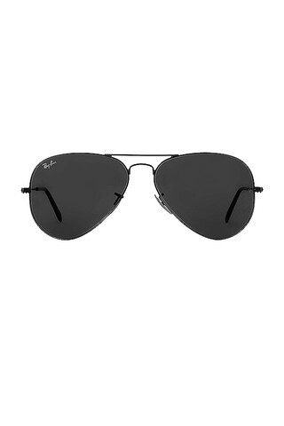 Aviator Classic
                    
                    Ray-Ban | Revolve Clothing (Global)