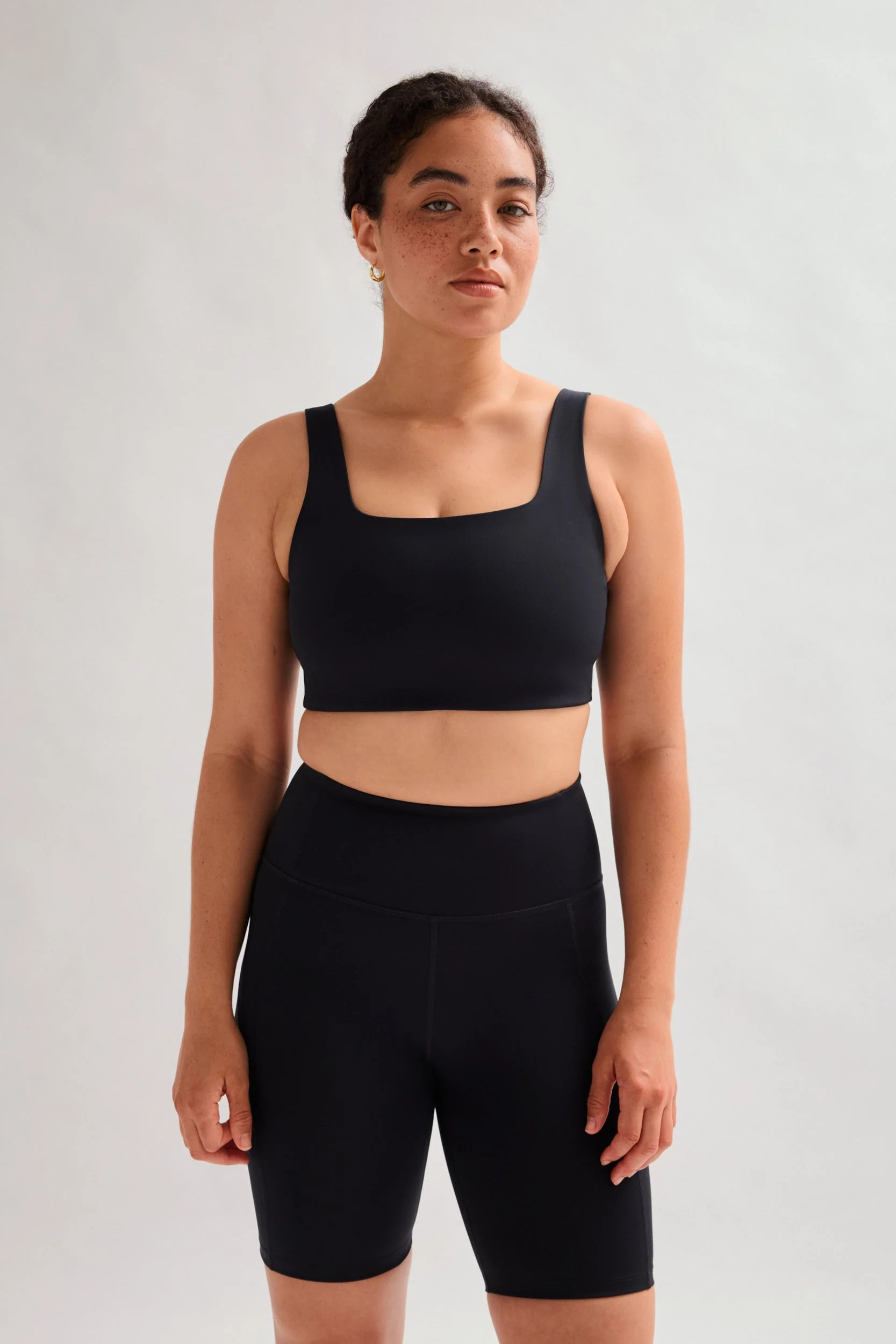 Black Tommy Cropped Bra | Girlfriend Collective