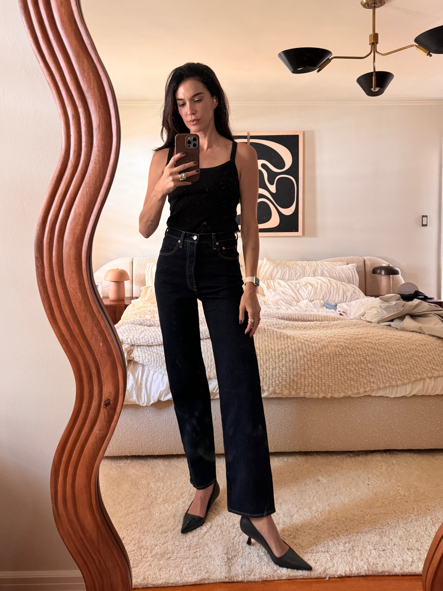 super chic jeans under $100. I’m 5’10 and wearing a size 27- fit true to size 

#LTKFindsUnder100 #LTKShoeCrush