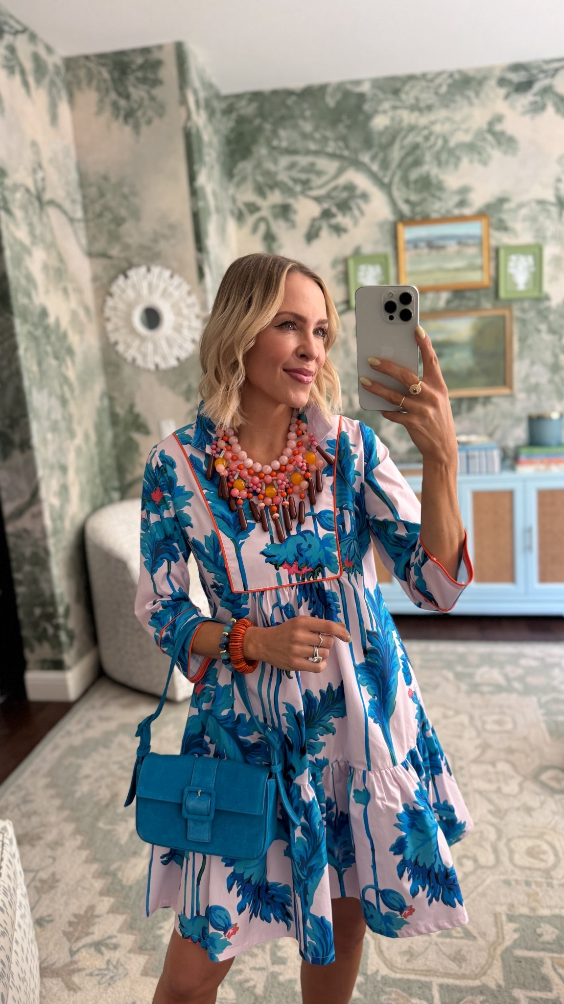 Some spring breaks from house of MBR. Love their latest drop so much. This dress also comes in a maxi. ￼