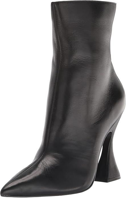 Steve Madden Women's Vivy Ankle Boot | Amazon (US)