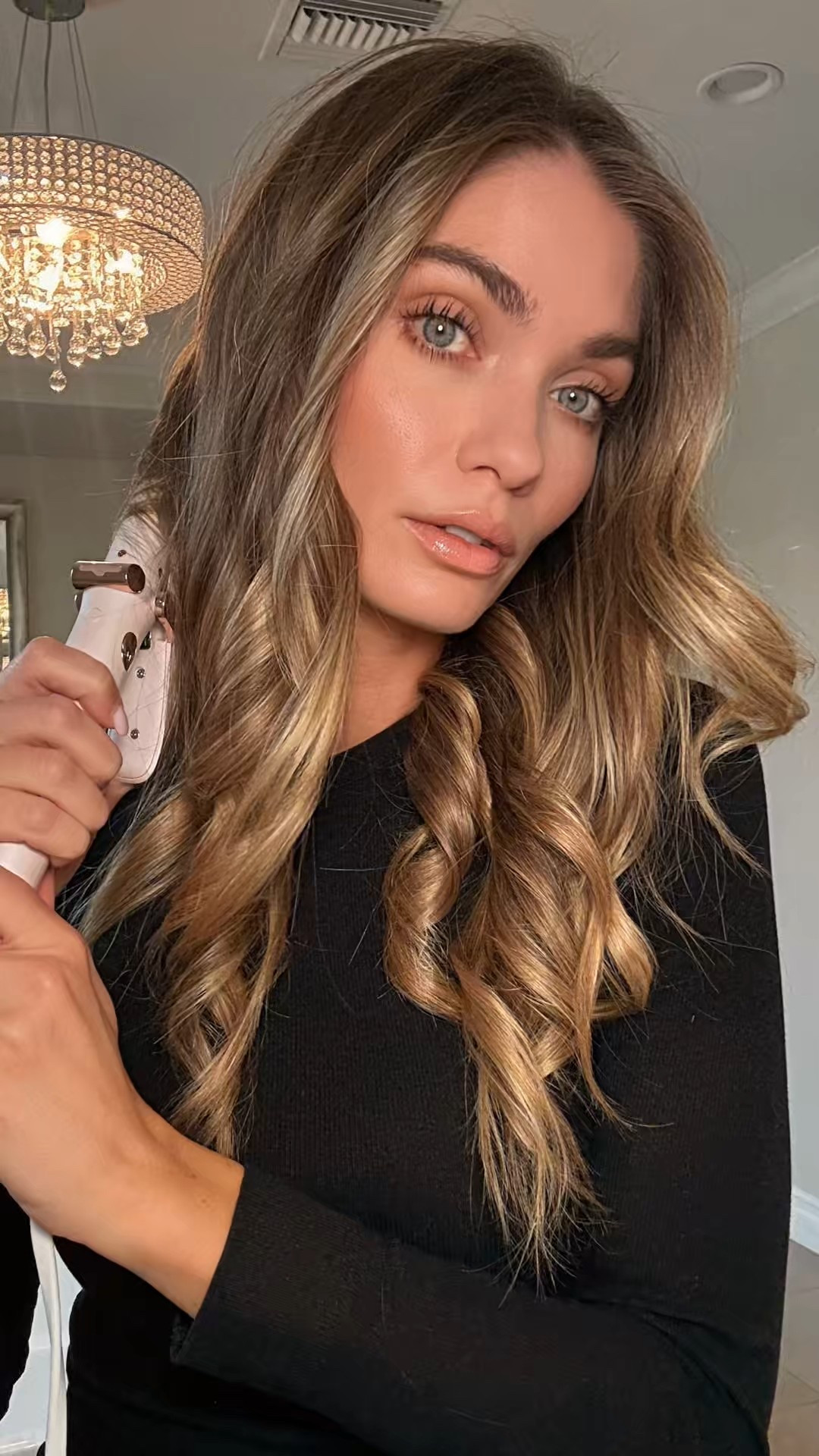 It was worth the 7 minutes of curl! ☔️