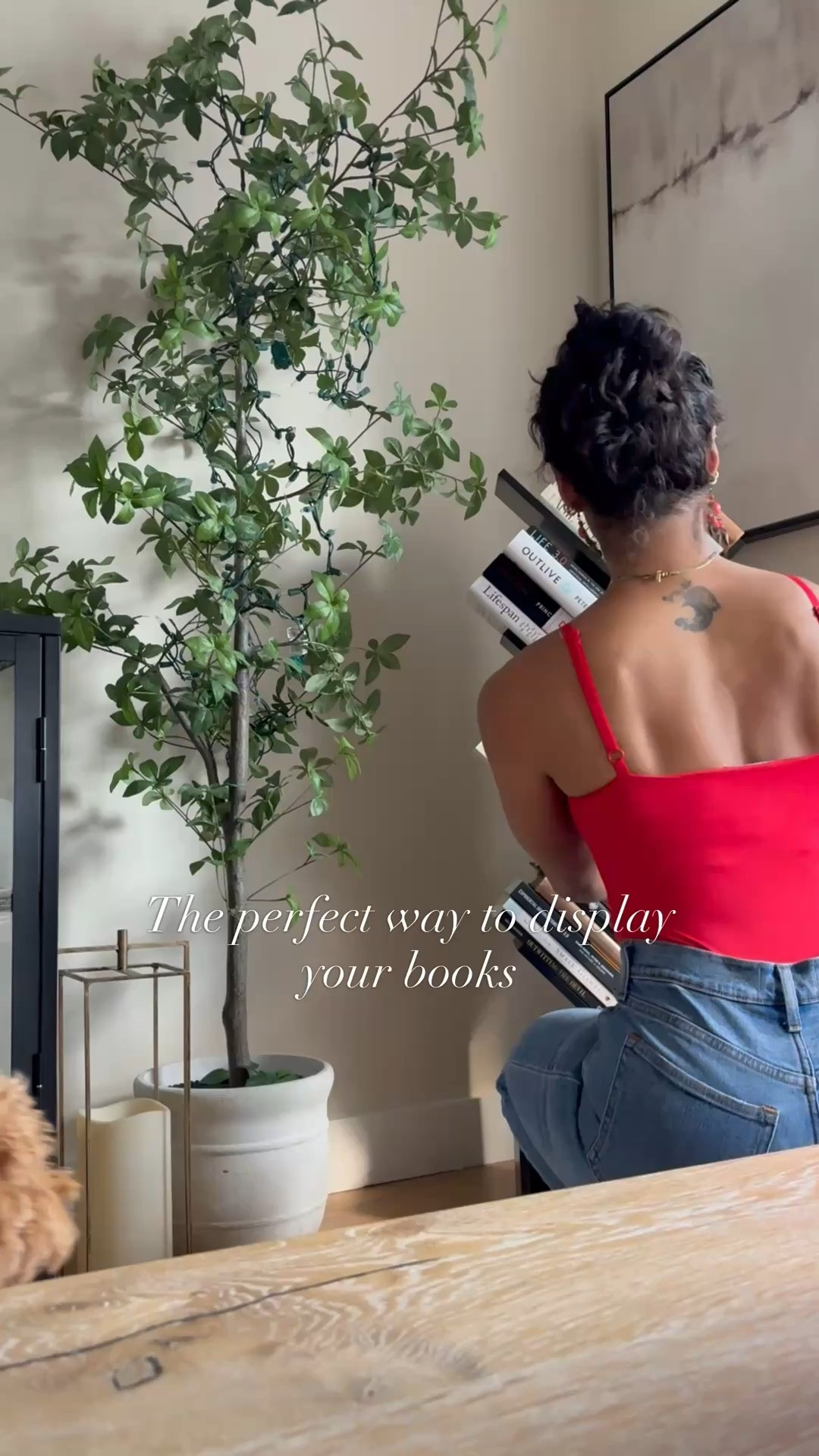 My favorite affordable bookshelf 🫶🏽 #bookshelf #books #bookstorage 

#LTKSaleAlert #LTKHome