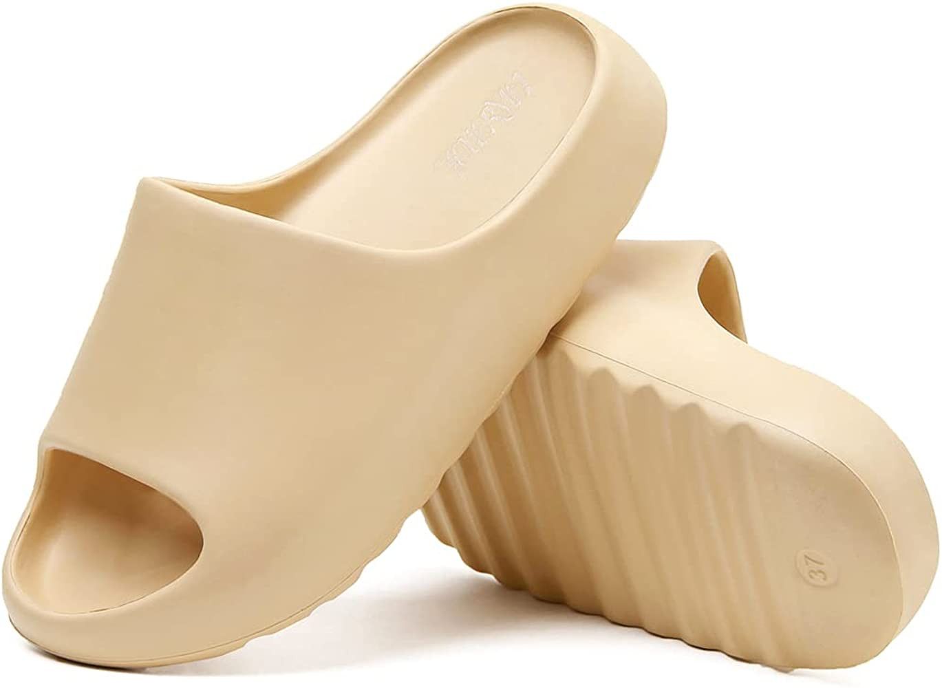 Platform Pillow Slippers Slides for Women and Men, EVA Anti-Slip Cloud Slippers Lightweight Spa O... | Amazon (US)