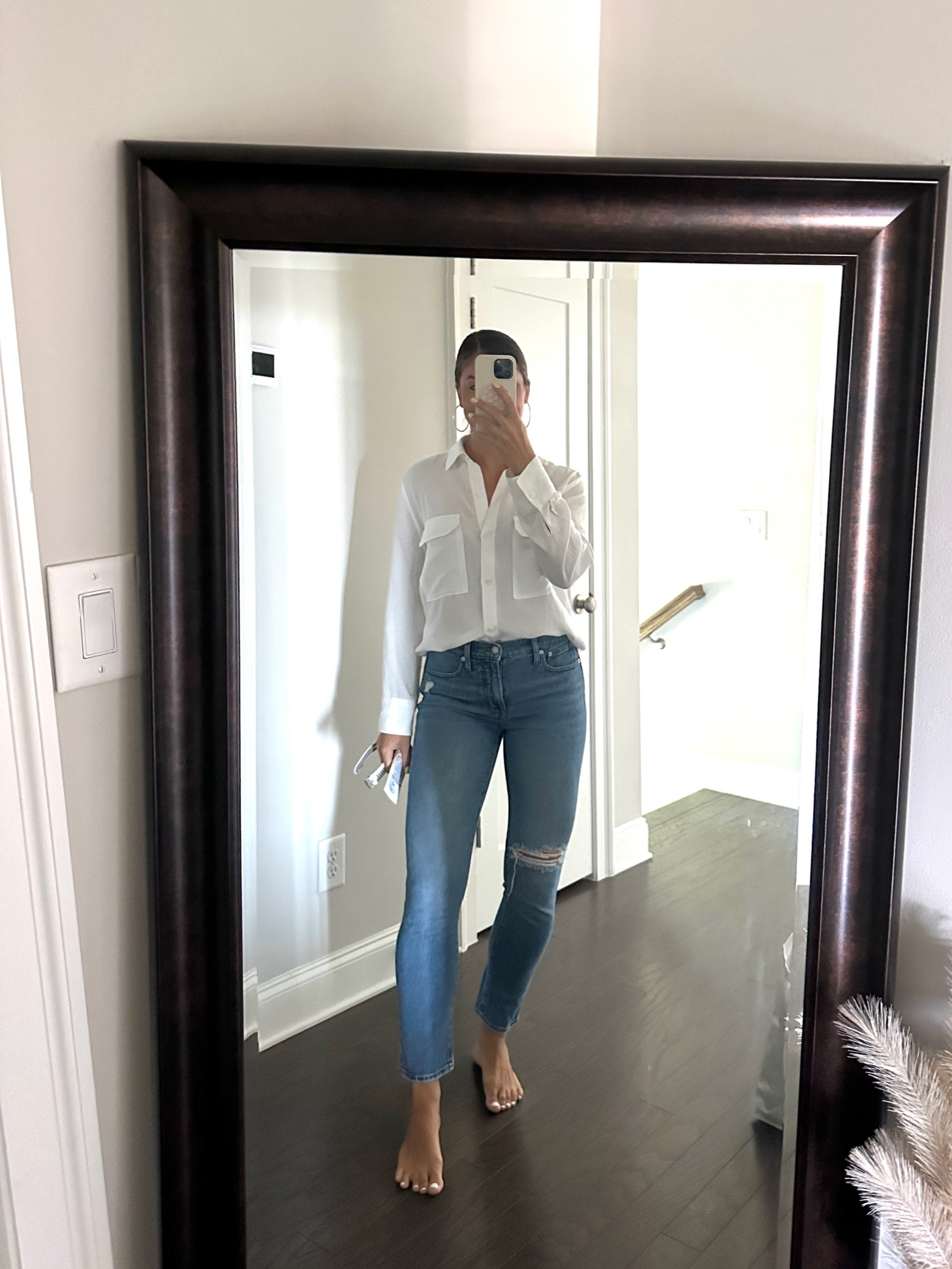 My go to business casual work outfit!

Top is Zara 2022, not able to link. But linked similar styles. Jeans are Madewell 2021, but no longer in stock. Linked similar style but sizes limited. 

#LTKFindsUnder100 #LTKFindsUnder50 #LTKWorkwear
