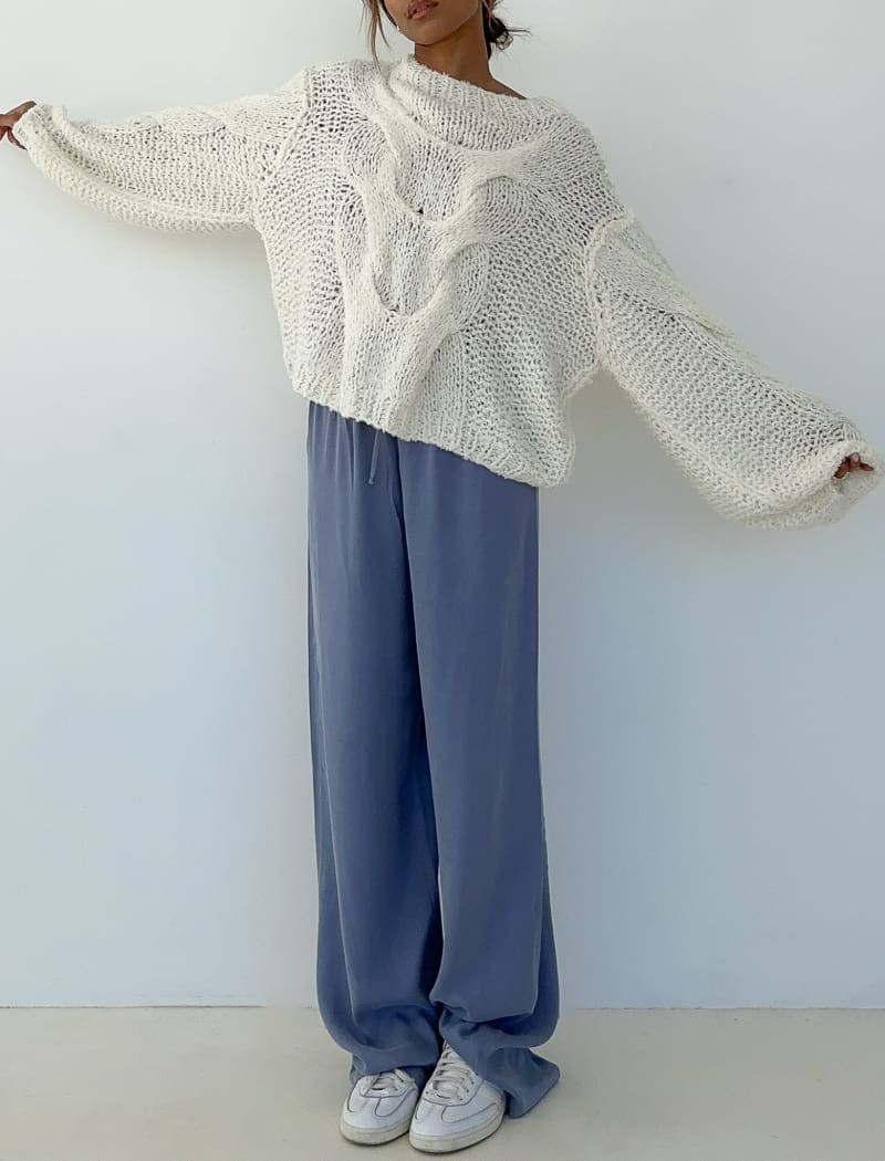 Cape Pant | Rumored