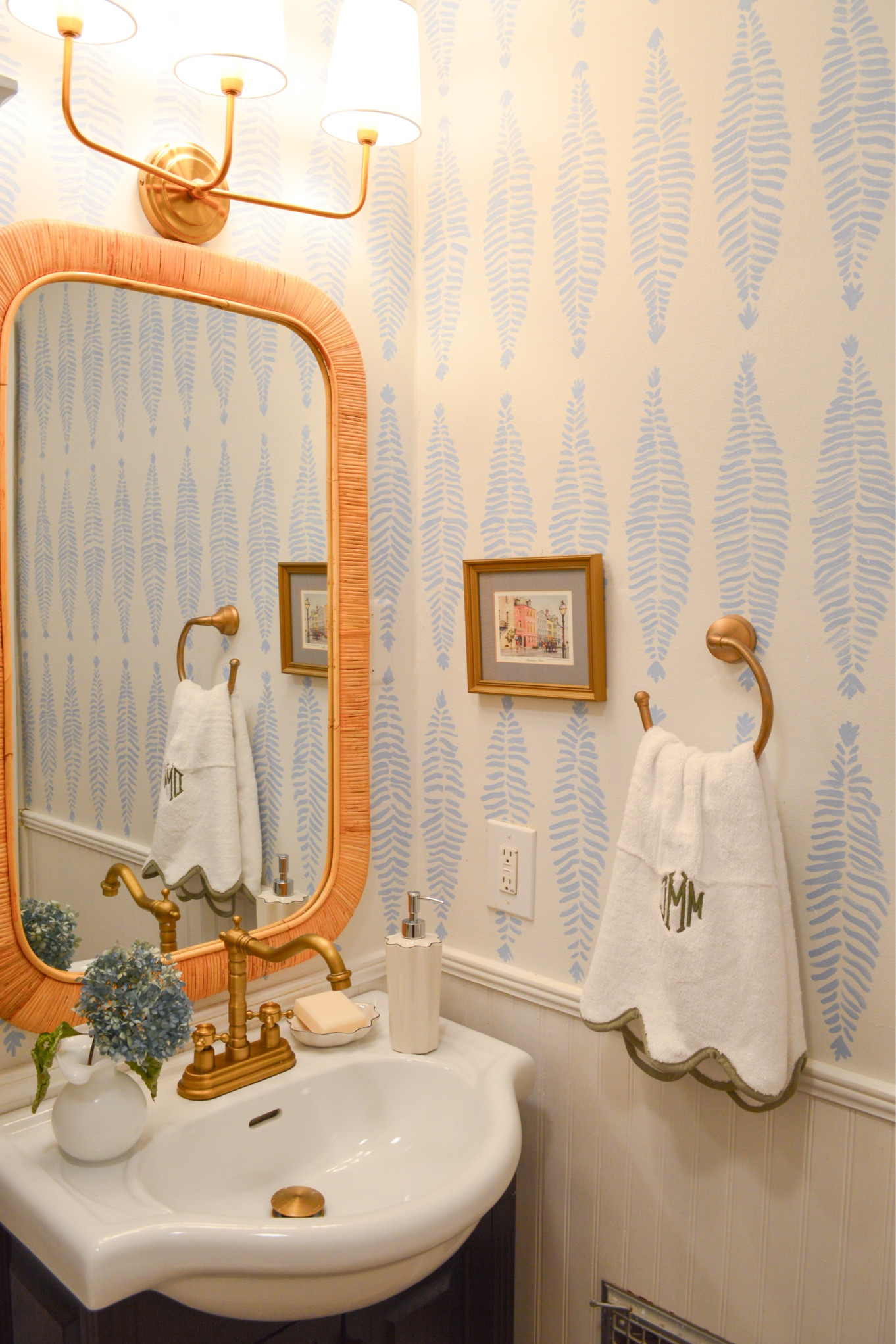 Bathroom upgrade with no major reno! 

#LTKfindsunder100 #LTKhome