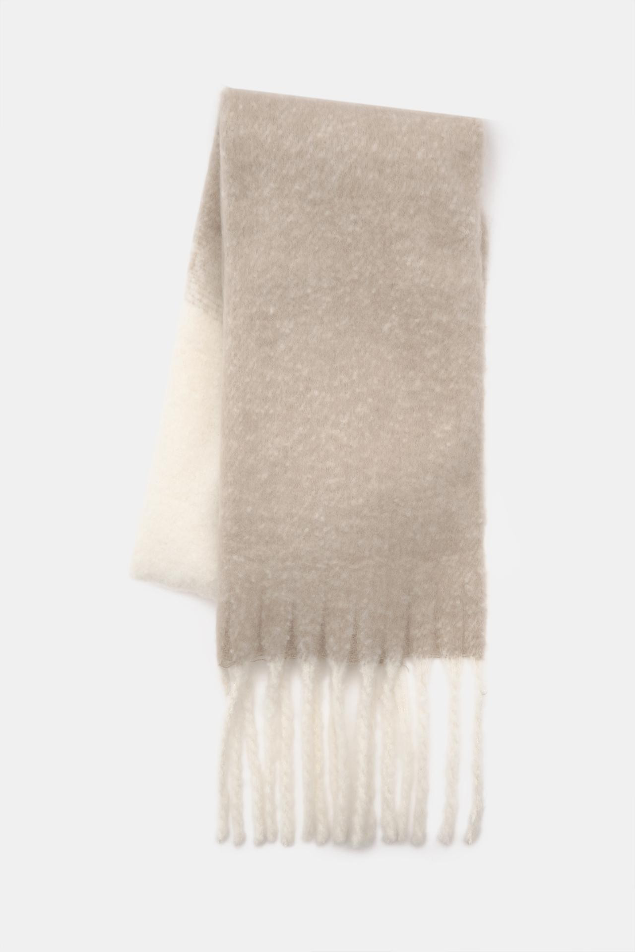 Ombré scarf | PULL and BEAR UK