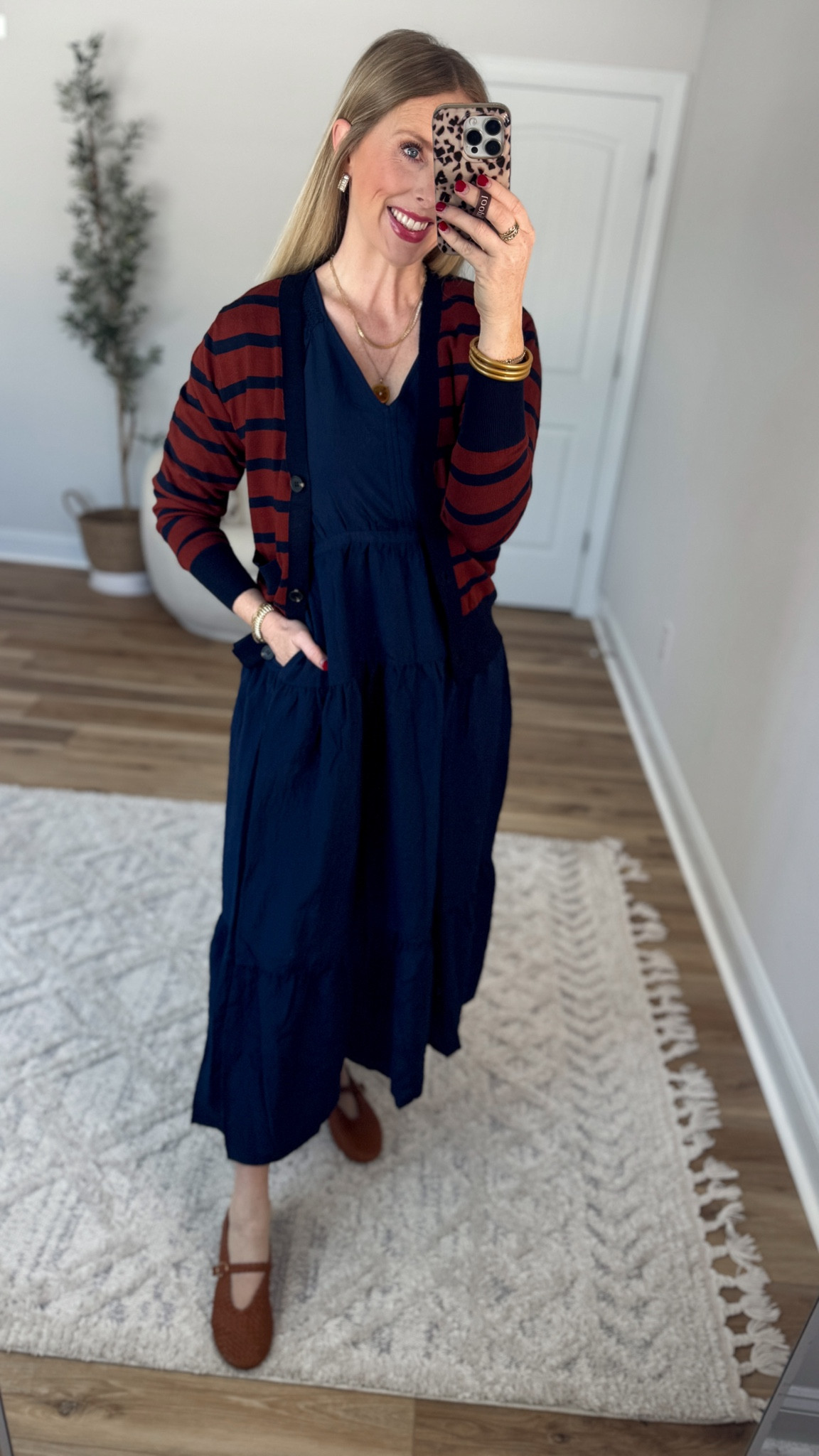 Daily try on, Walmart outfit, Walmart fashion, Walmart try on, midi dress, striped cardigan, time and tru

Small in both 

#LTKootd #LTKWorkwear