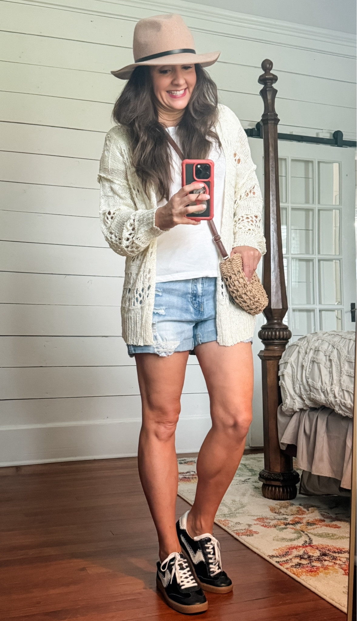 Casual fall outfit inspo!

fall fashion, casual fall ootd, fall outfit inspo, styling cardigan, styling tip

#LTKSeasonal #LTKStyleTip