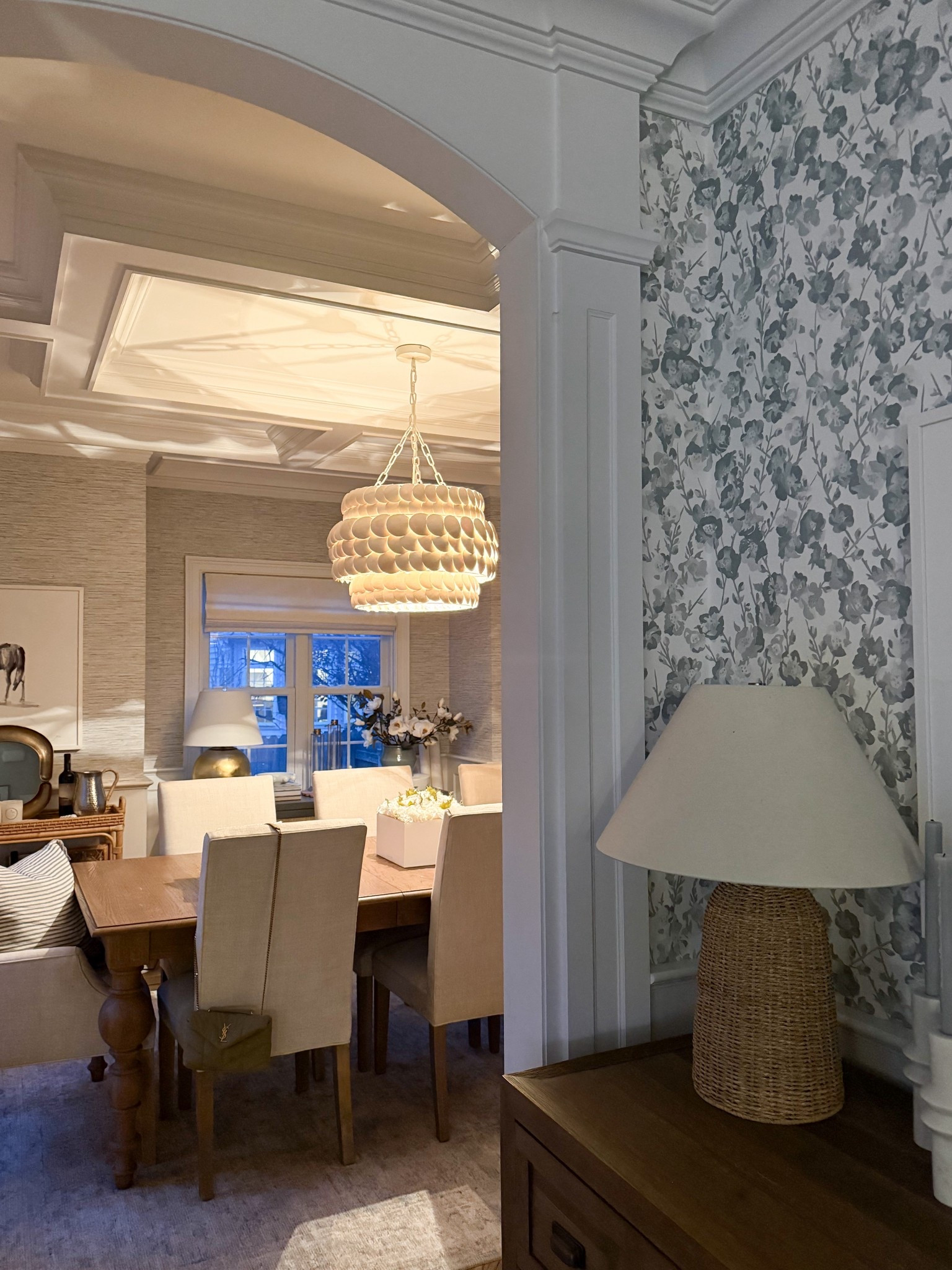 This chandelier gives off the prettiest light in the evening ✨ (and it’s on sale!!) 

Serena & Lily, dining room chandelier, modern coastal, dining room inspo, dining room decor, dining room lighting 

#LTKSaleAlert #LTKHome #LTKSeasonal