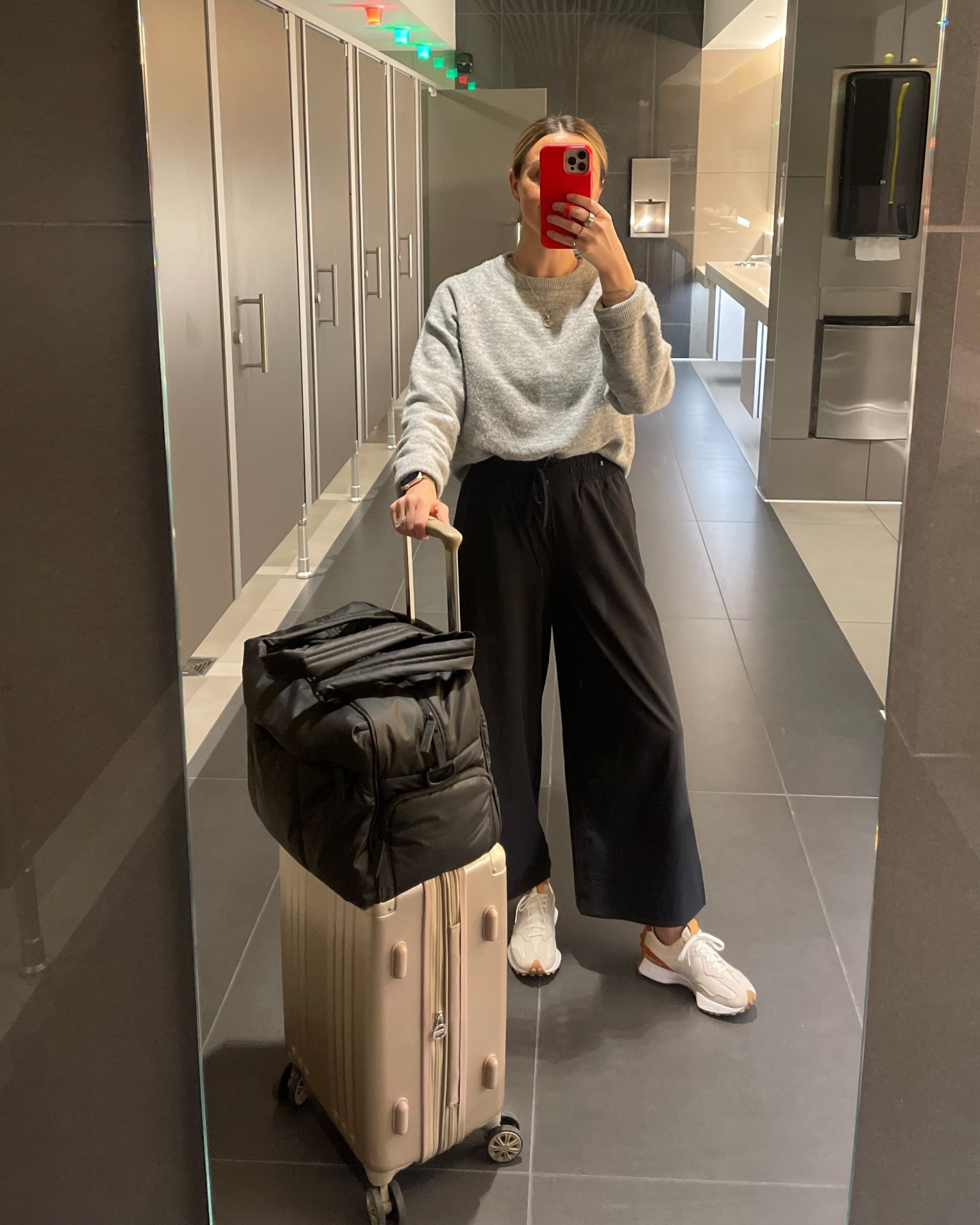 I need everyone to know about these travel pants! They’re super comfortable, lightweight and stretchy. I don’t think I’ll ever travel in anything else. Already purchased them in navy! 

#LTKTravel #LTKStyleTip #LTKFindsUnder50