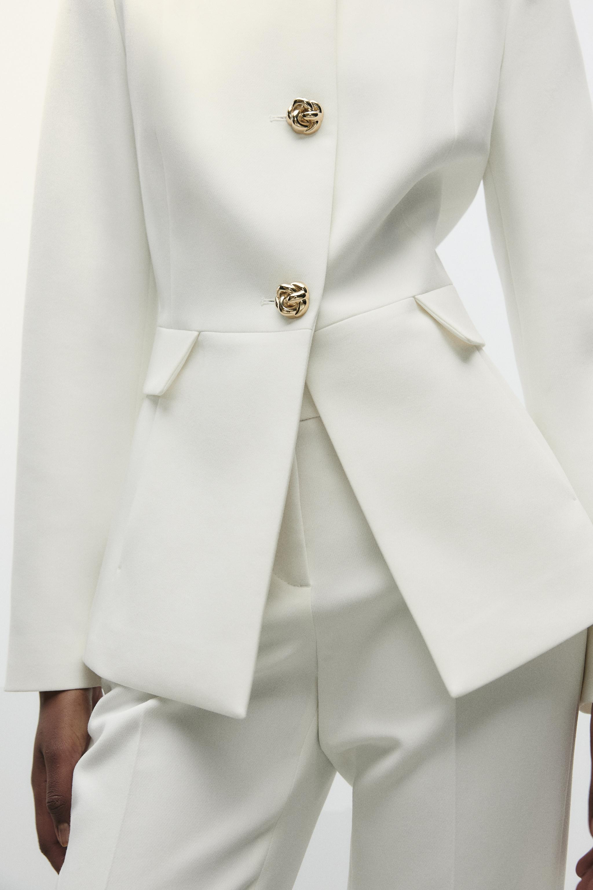 FITTED CREW NECK BLAZER | Zara US