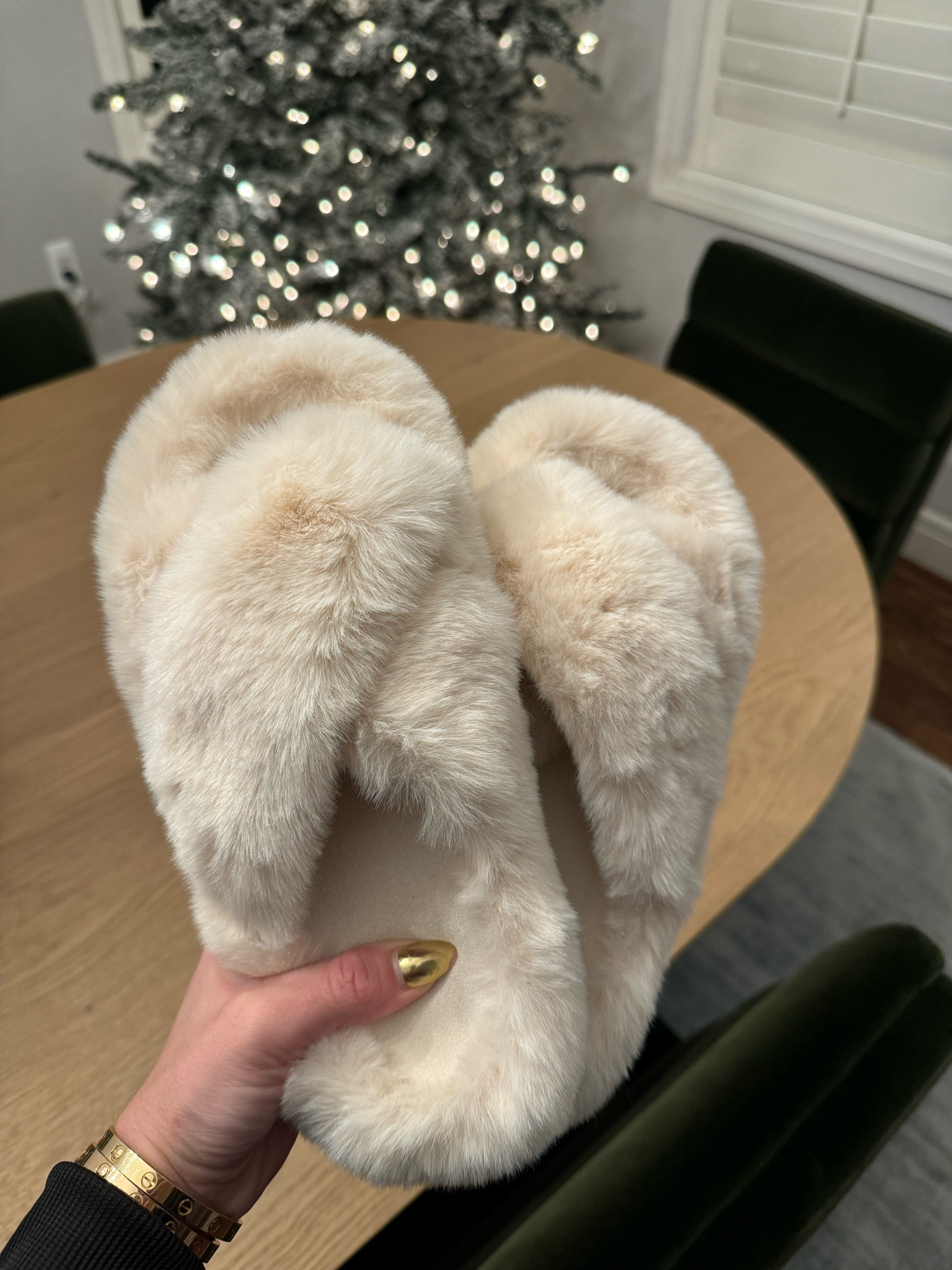 New slippers because, duh😍😂💅🏼