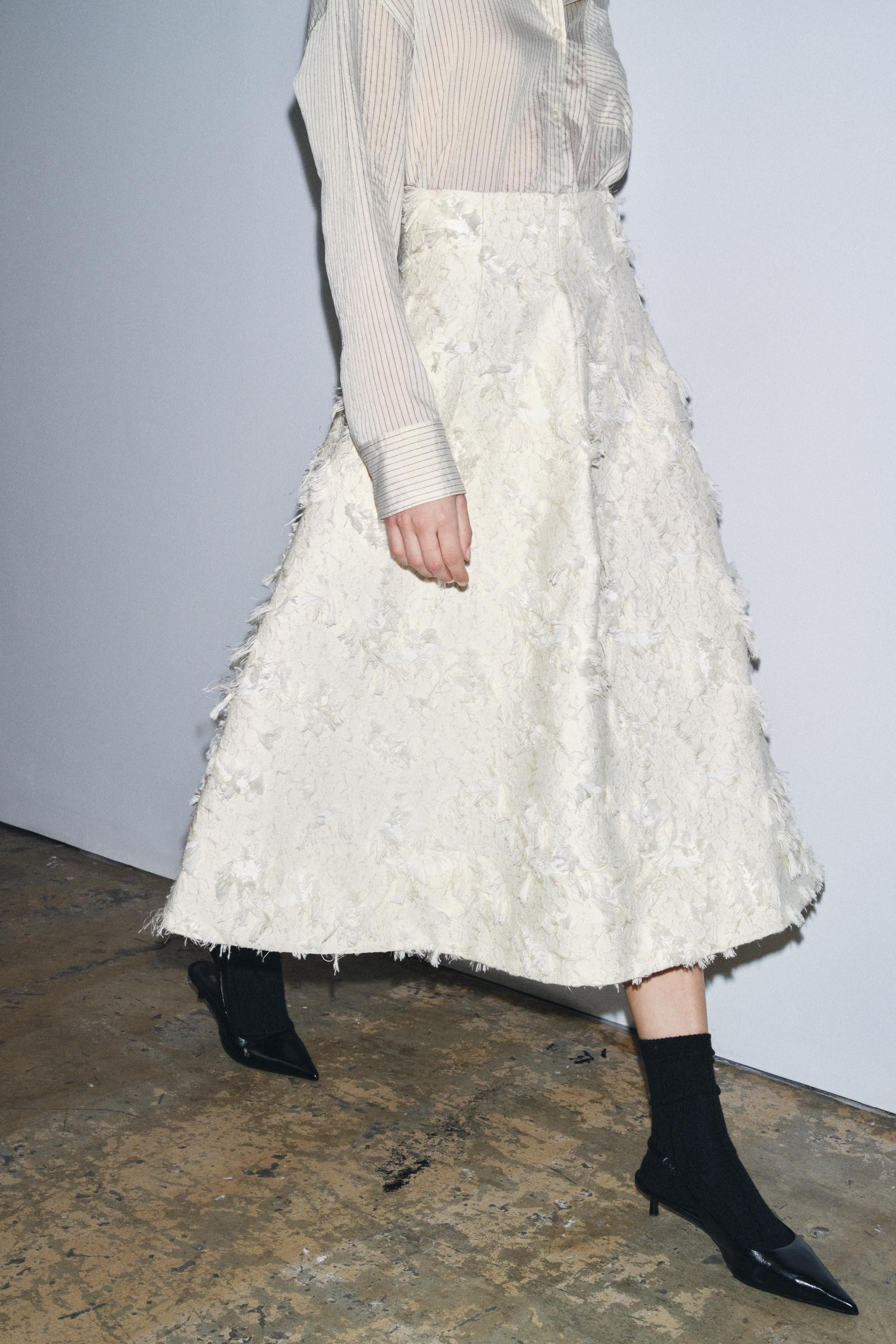 ZW COLLECTION STRUCTURED MIDI SKIRT | Zara US