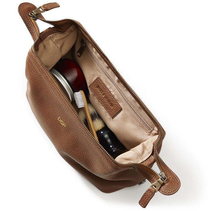 Harvey Leather Travel Pouch | Mark and Graham