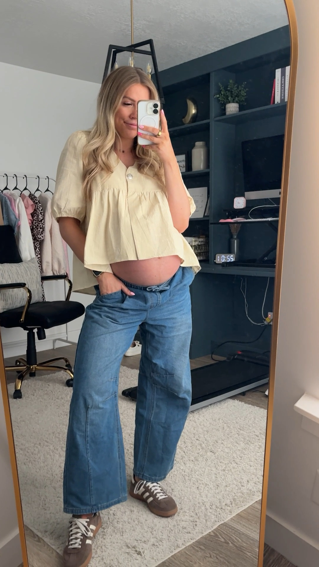 this top is the only cute top I feel good in this pregnant haha it’s part of a set but I also wear it with other pants like these elastic waist jeans!

both true to size 

| pregnant | bump friendly | 

#LTKootd #LTKBump