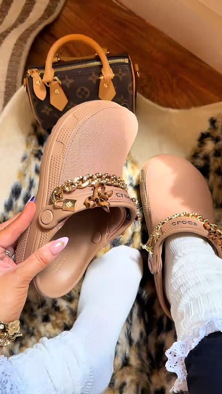 Crocs crafted clogs in milk chocolate 🤎✨ #crocs #crocscraftedclogs #crocscrafted #crocs #ad 

 #LTKootd #LTKWorkwear #LTKTravel