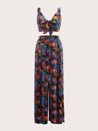 SHEIN X Joanna Szumska Tropical Print Tie Front Crop Cami Top & Split Thigh Pants | SHEIN
