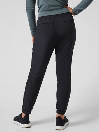 Brooklyn Lined Jogger | Athleta