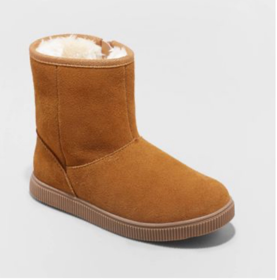 Girls Sherpa boots!

#LTKfamily #LTKkids #LTKGiftGuide