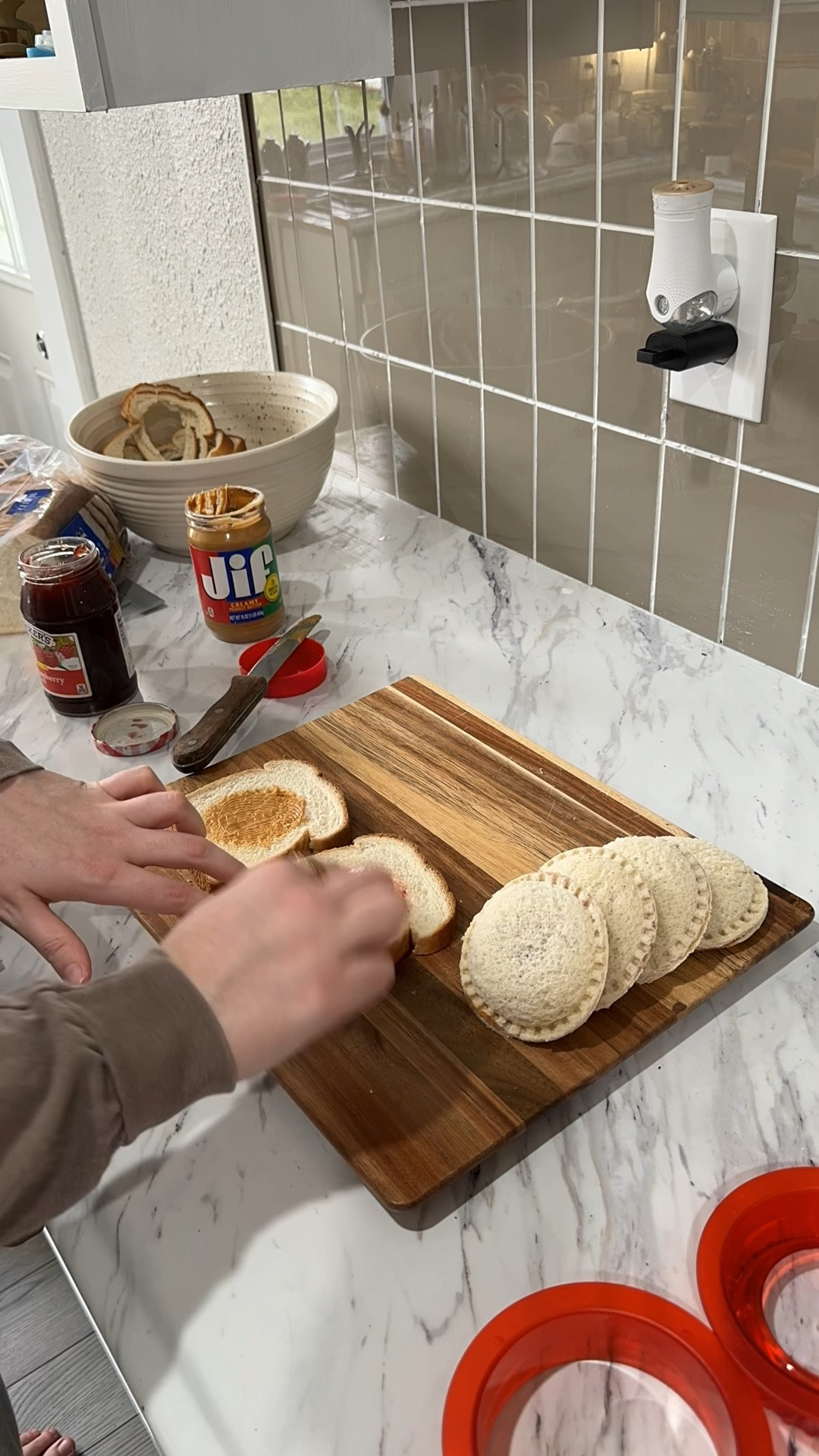 Homemade Uncrustables 🥜🍓


#LTKVideo #LTKfamily #LTKkids