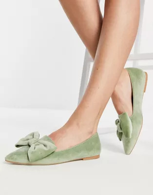 ASOS DESIGN Lake bow pointed ballet flats in sage green velvet | ASOS | ASOS (Global)