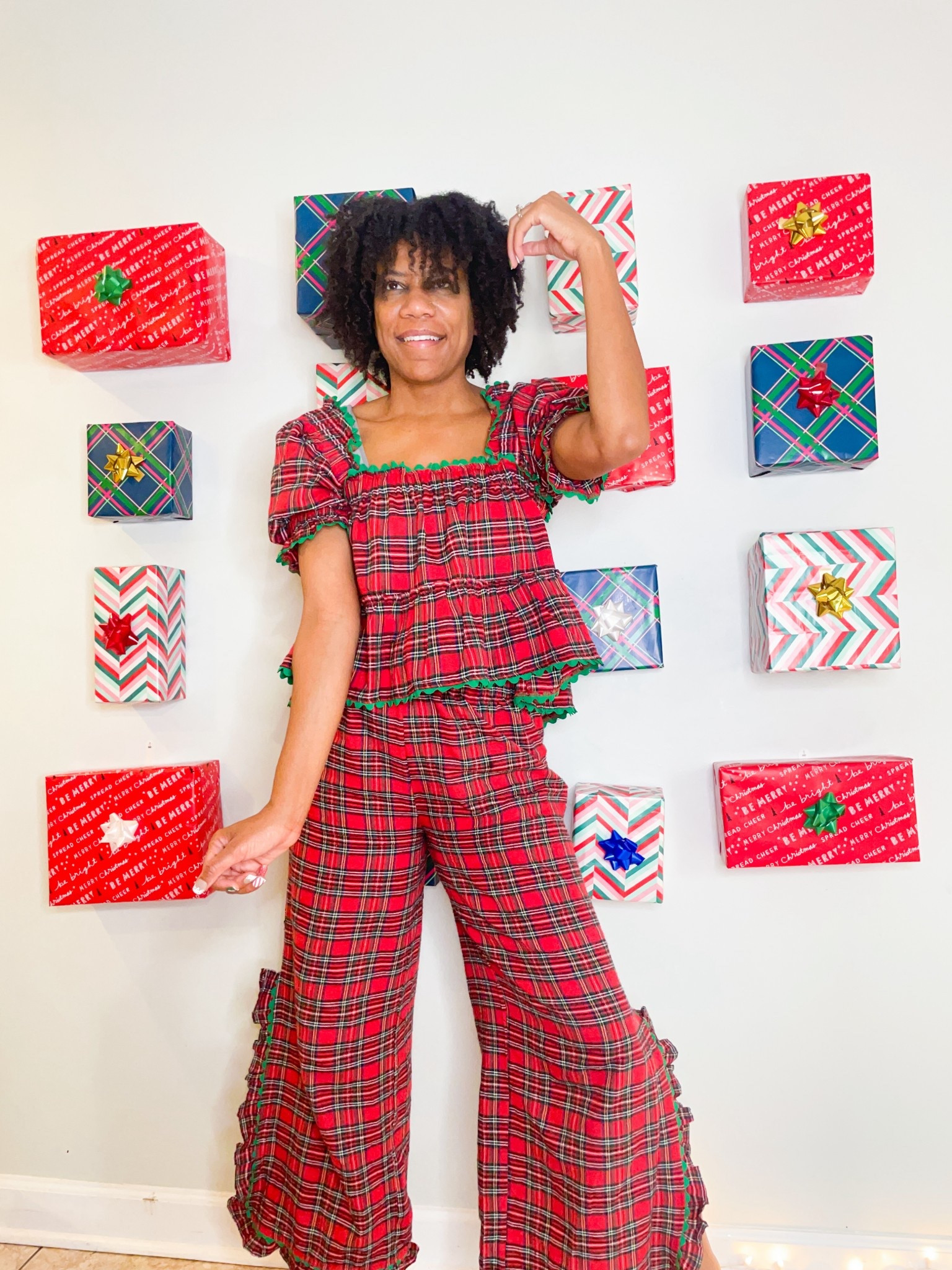 The pajamas you all loved 

#LTKdayinmylife #LTKHoliday #LTKootd