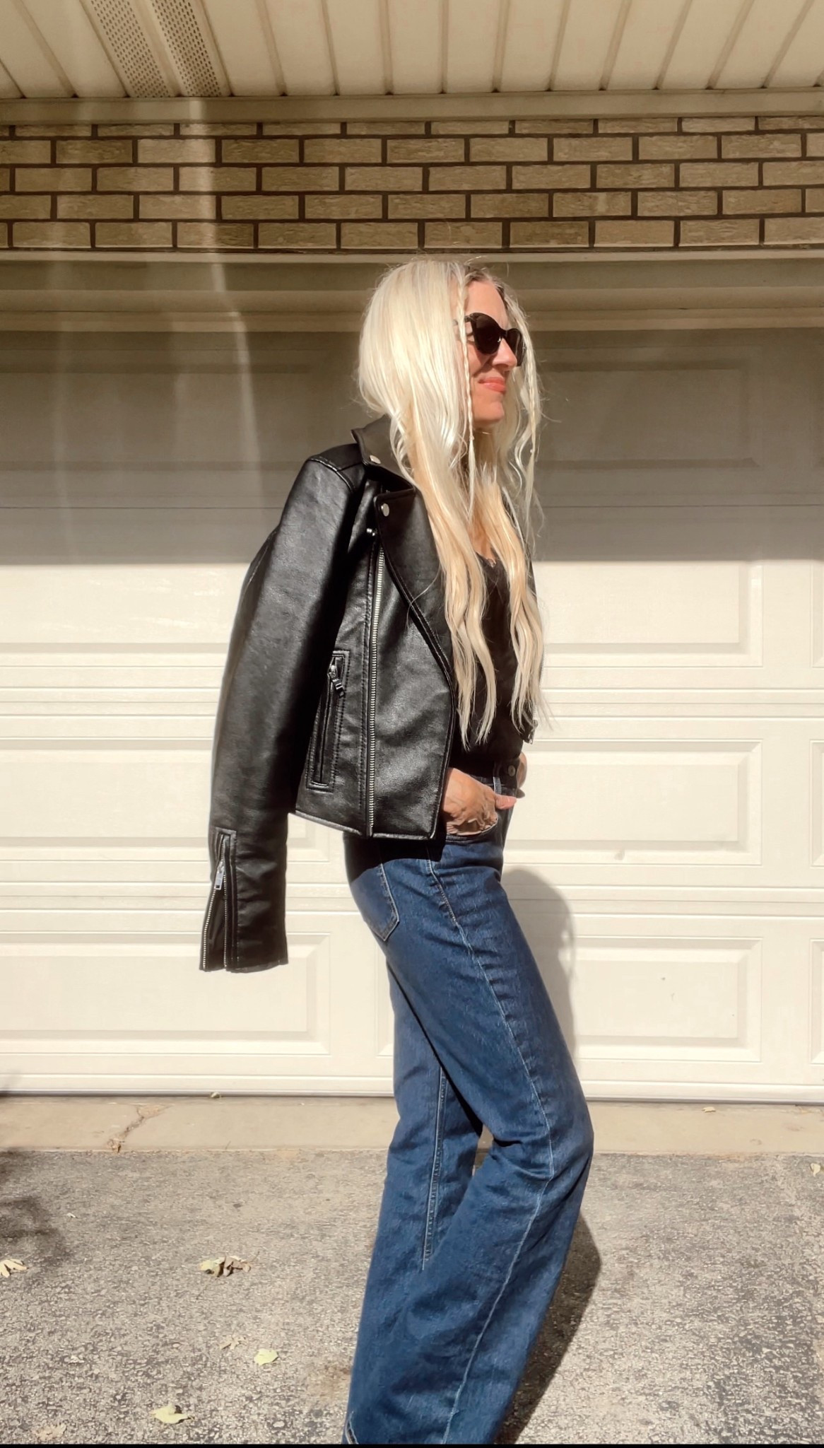 Bootcut jeans on sale !! 

#abercrombie #jeans #sale 

#LTKSaleAlert #LTKFindsUnder100 #LTKOver40