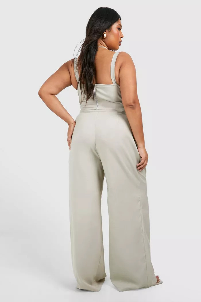 Plus Pleat Front Linen Tailored Trouser | Boohoo.com (UK & IE)