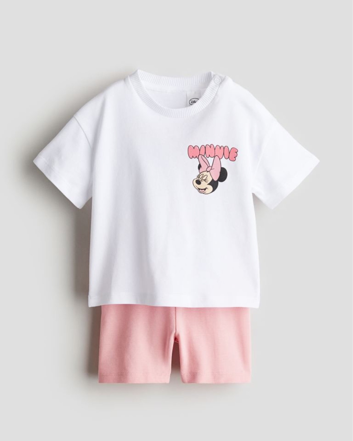 Cutie girl Minnie/Disney outfits!!!

Disney outfit, Disney world, Disney trip, Disney clothes, Disney baby 

#LTKBaby #LTKTravel #LTKKids