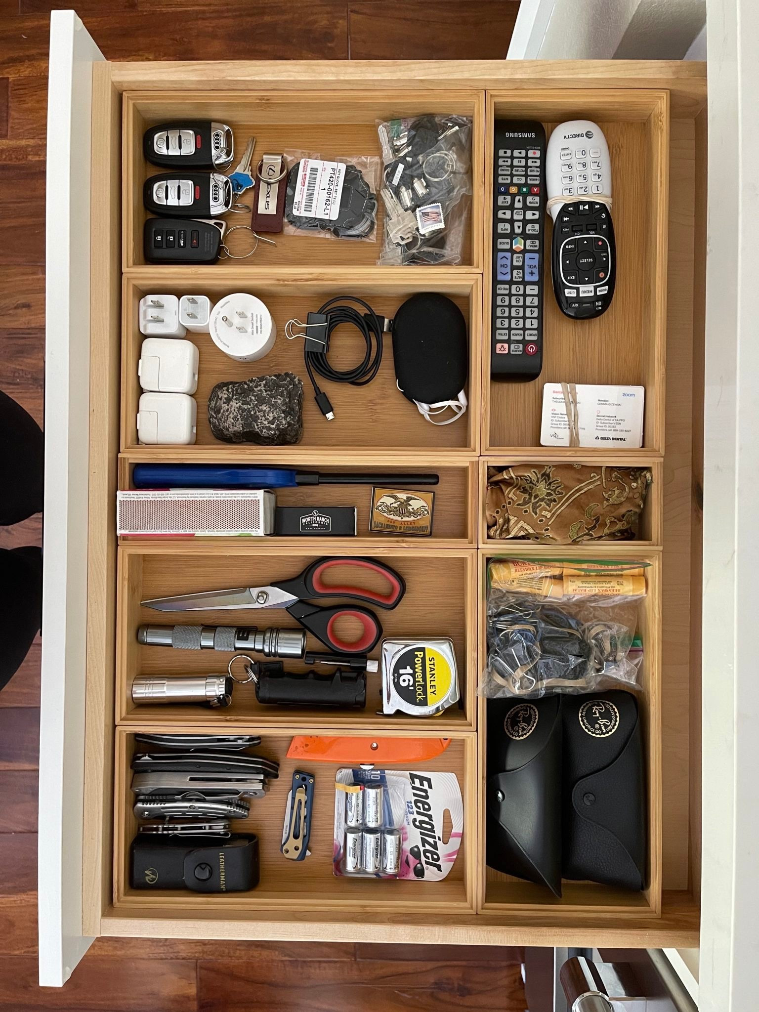 Junk Drawer Organization 🤍

#LTKSaleAlert #LTKHome #LTKmomlife