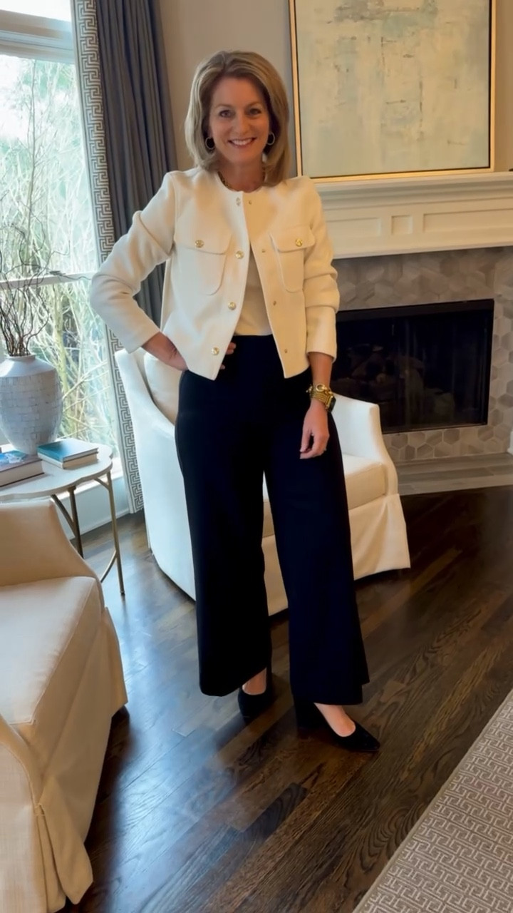 How to style a lady jacket!
#OOTD #StylingTips #PersonalStyling #effortlesstyle #LateWinterFashion #EarlySpringFashion #personalstylist #nashvillestylist #StyleOver40 #LTKVideo

#LTKWatchNow #LTKStyleTip #LTKOver40