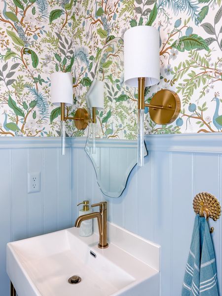 Peacock powder room for the win. It’s light bright and you can’t be anything but happy when you are in this space.  Love the gold touches  in this space.

#LTKhome