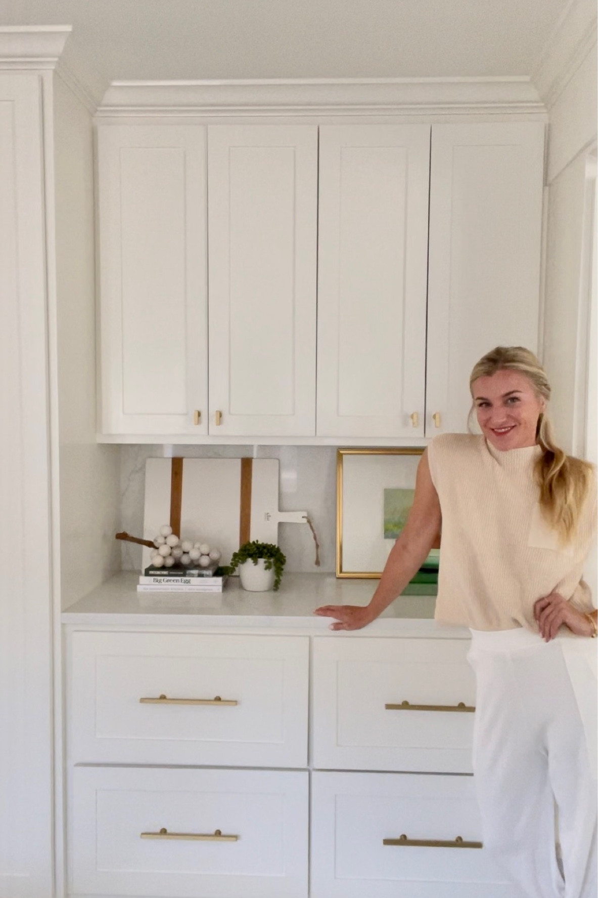 Quick and easy kitchen styling tutorial! 


#LTKSeasonal #LTKstyletip #LTKGiftGuide