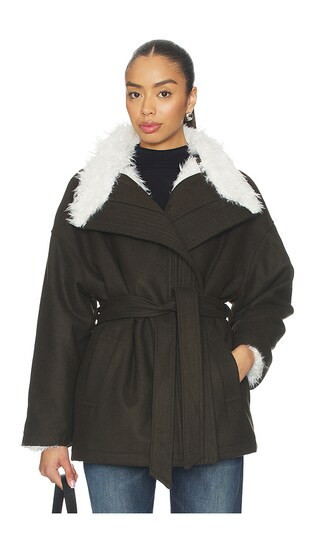 NIIHAI Rosie Coat in Green. - size S | Revolve Clothing (Global)