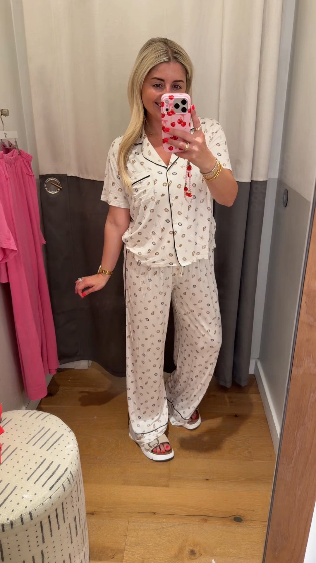 @Aerie real soft pjs 🐚
Size m
Sandals tts

#LTKMothersDay